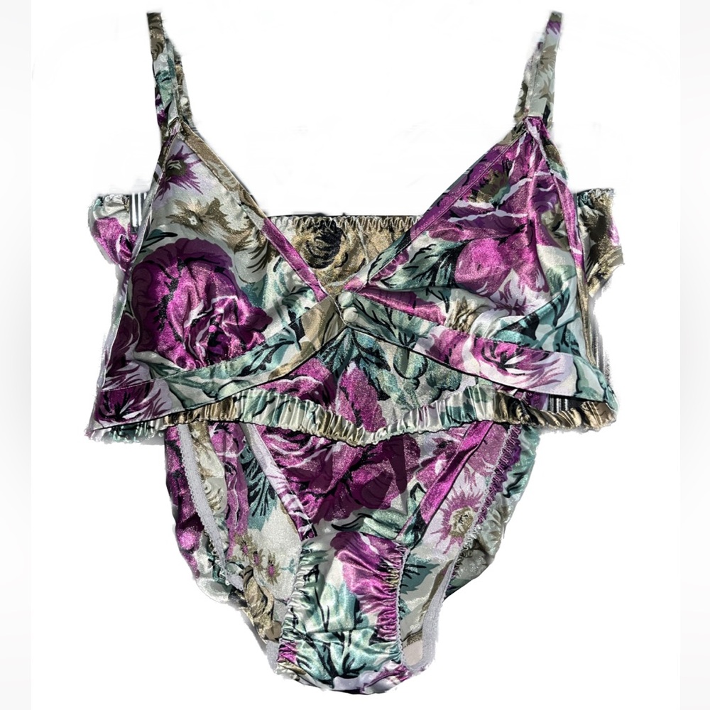 Vintage VS 2 Piece Lingerie Set